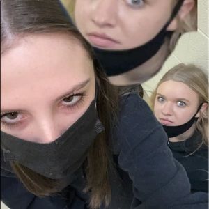 Meet your Posher, Ava